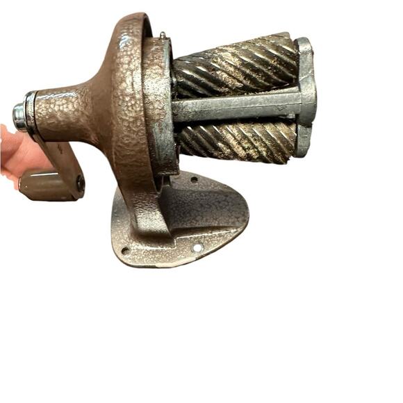 Vintage Berol Giant Apsco Hand Crank Pencil Sharpner Made in USA - Picture 6 of 7